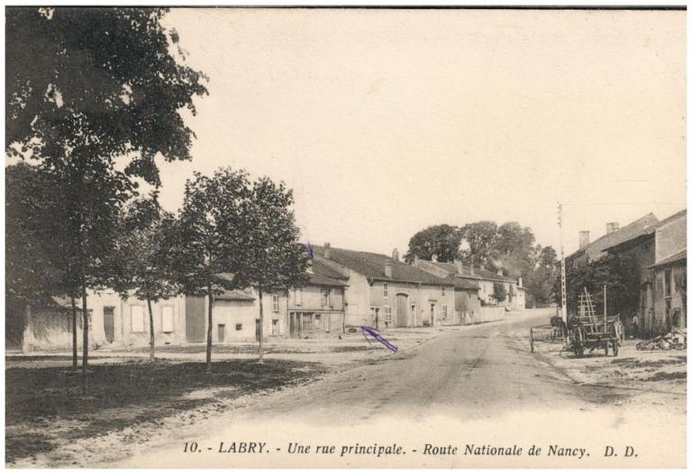 19- Rue principale Labry