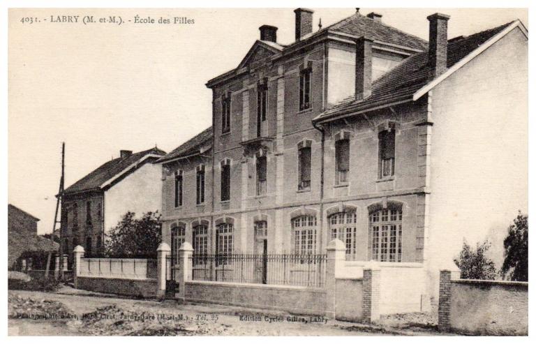 47-Groupe Scolaire