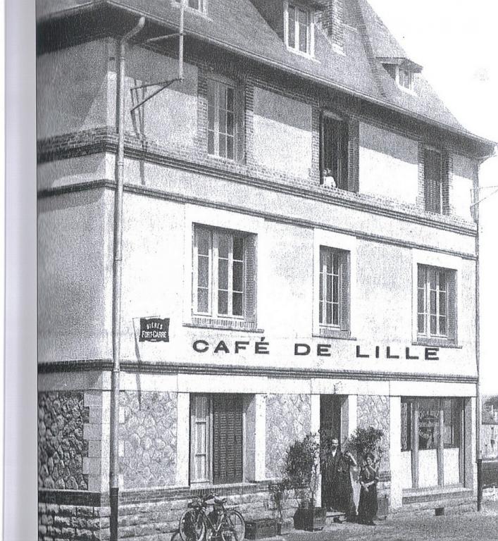 54- Café de Lille
