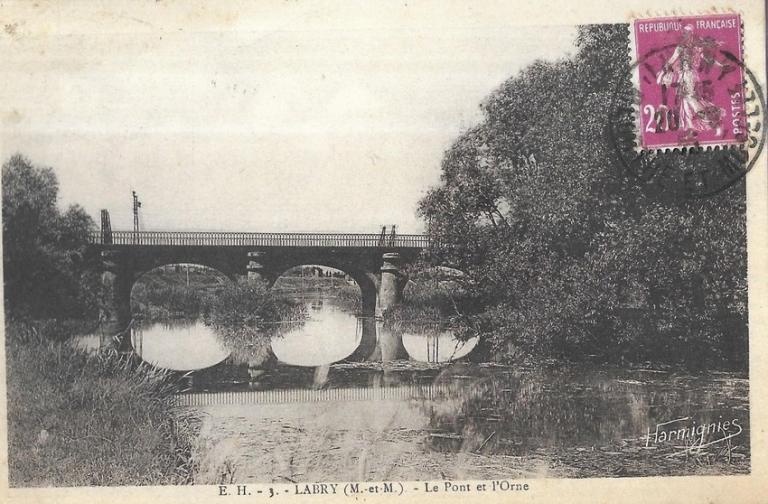 63- Pont sur l'Orne