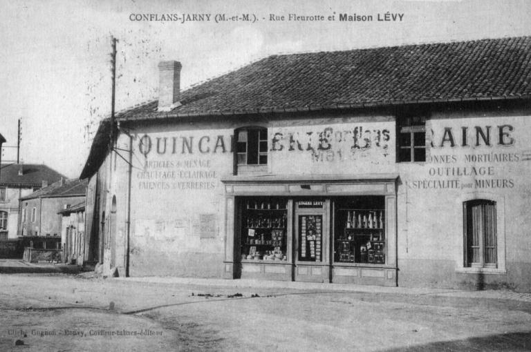 Quincaillerie Place de l'Eglise