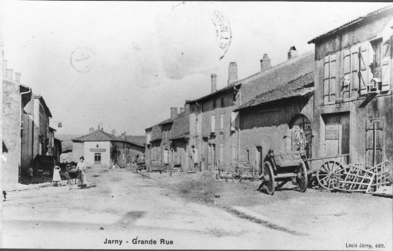 Vue rue Pasteur depuis Carrefour Eglise.jpg (2)